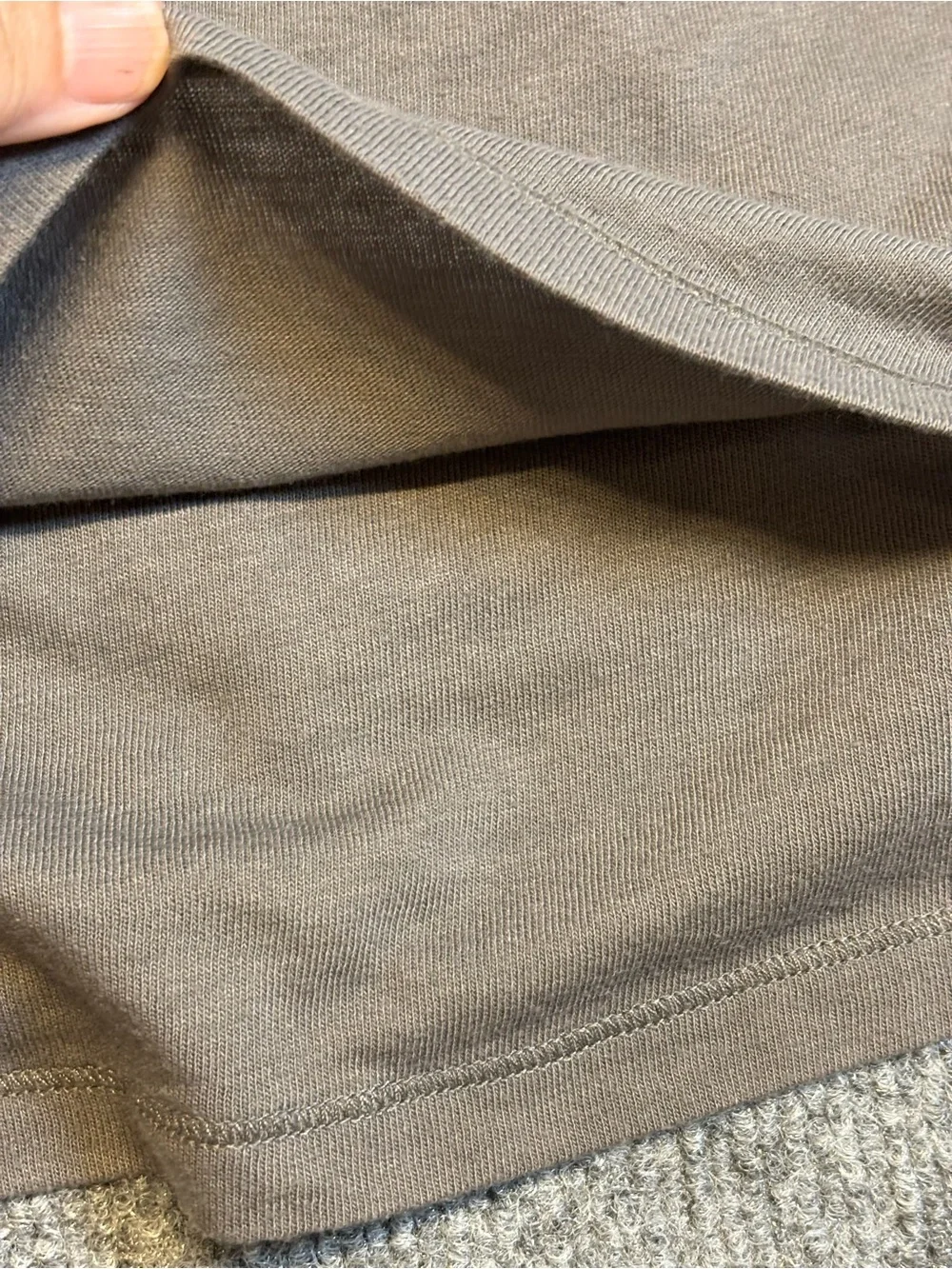 Alo Yoga Cowl Neck Cami Tank Top Olive Gray Medium Drape Yoga Athleisure GUC